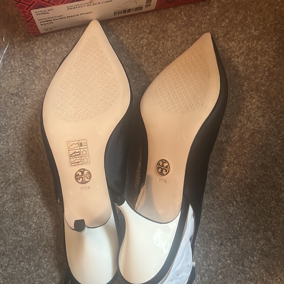Tory Burch 70 MM Sling Back Pump Satin - Picture 5 of 6